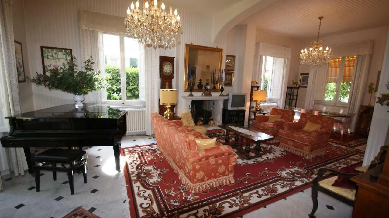 Villa Ettore Lucca Italy